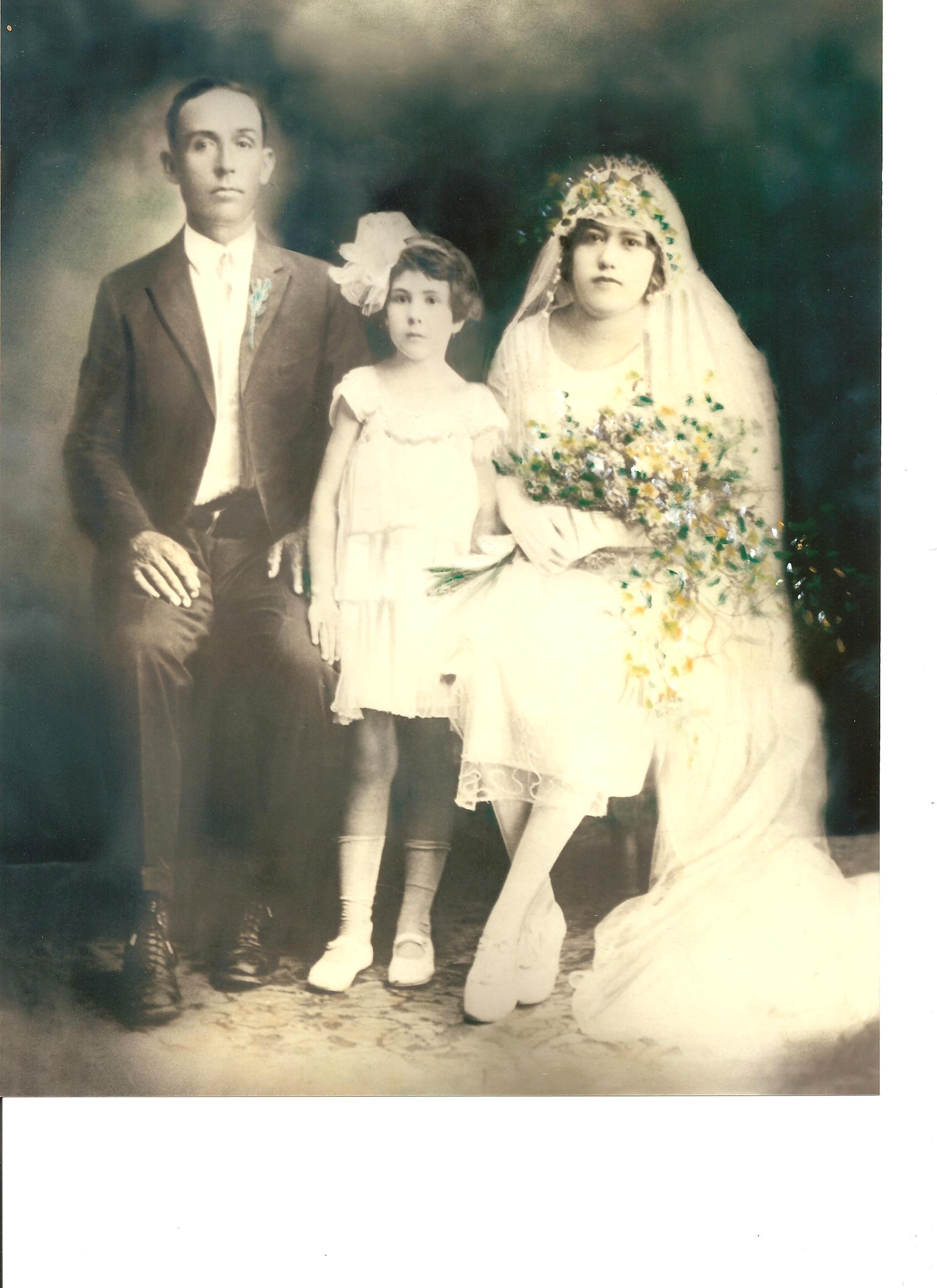 Gallardo-De Los Santos Wedding Photo 1923